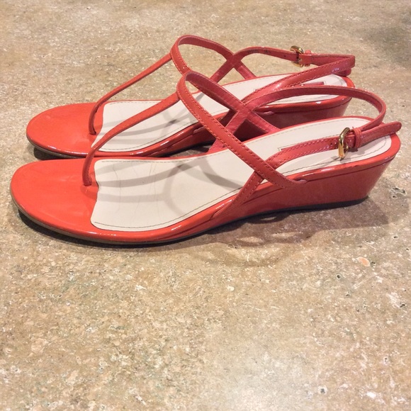 PRADA PATENT ORANGE TSTRAP WEDGE SANDAL - Picture 2 of 8